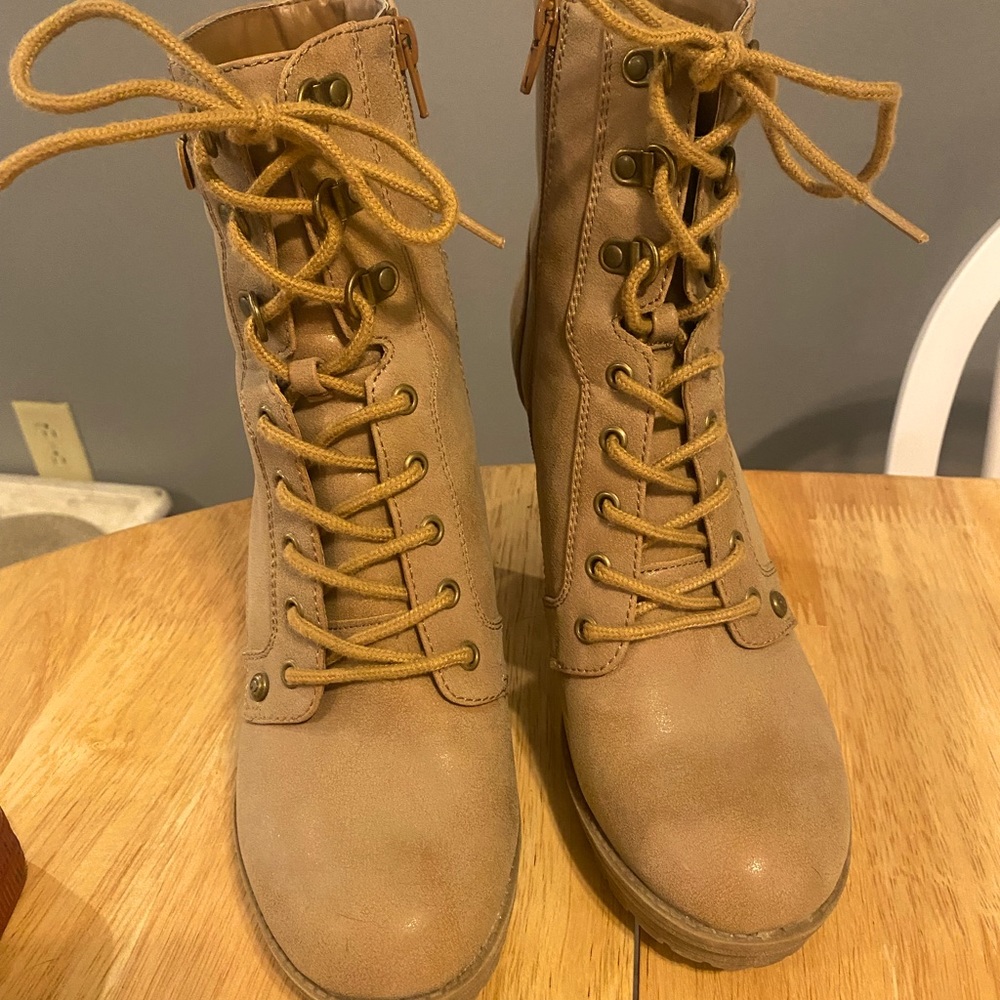 G by Guess Boots - Picture 5 of 6